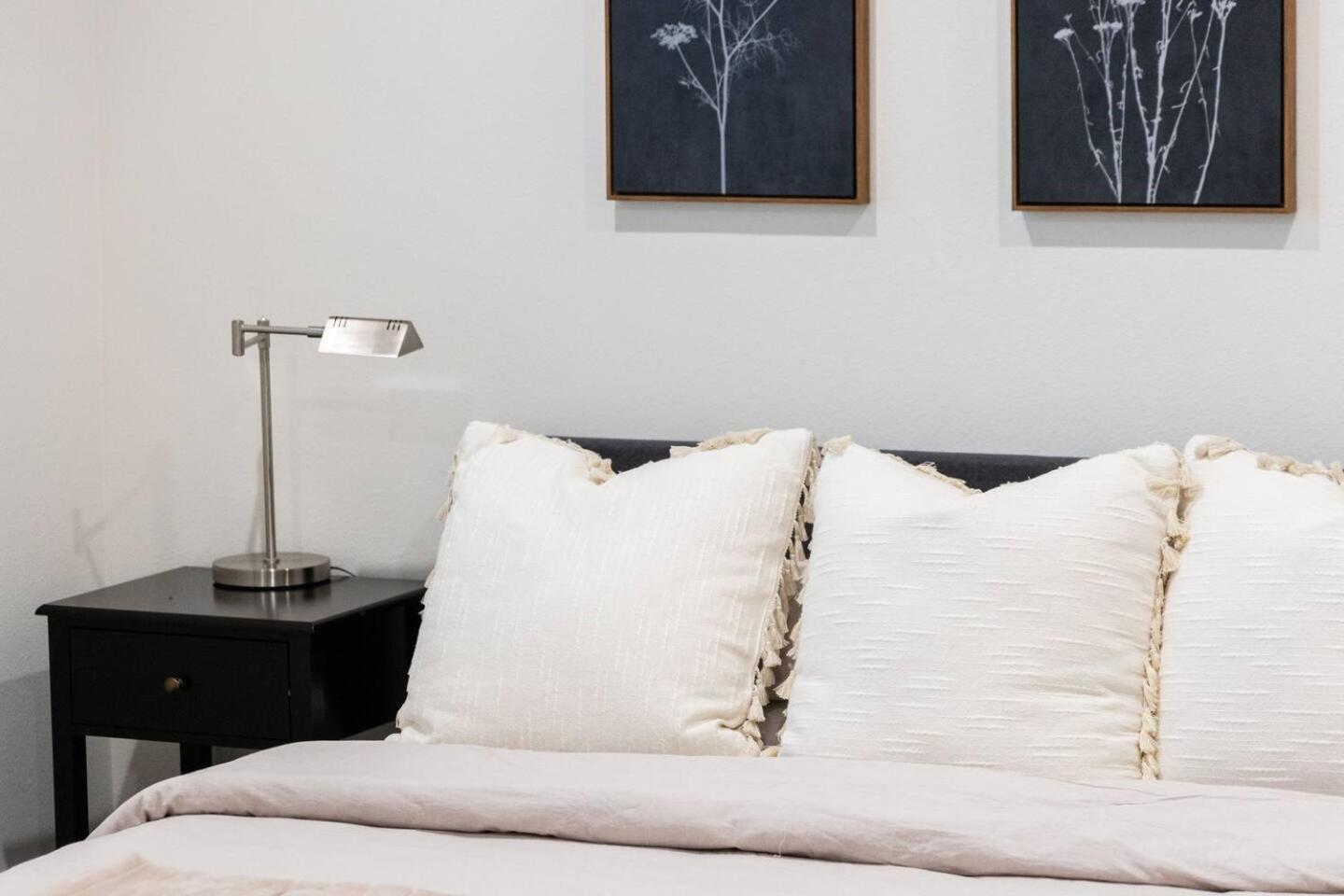 Сasa de vacaciones Fresh & New Downtown La Condo!